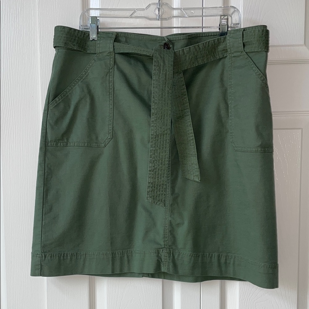 SOLD Talbots Green A-Line Knee-Length Skirt with Tie Front